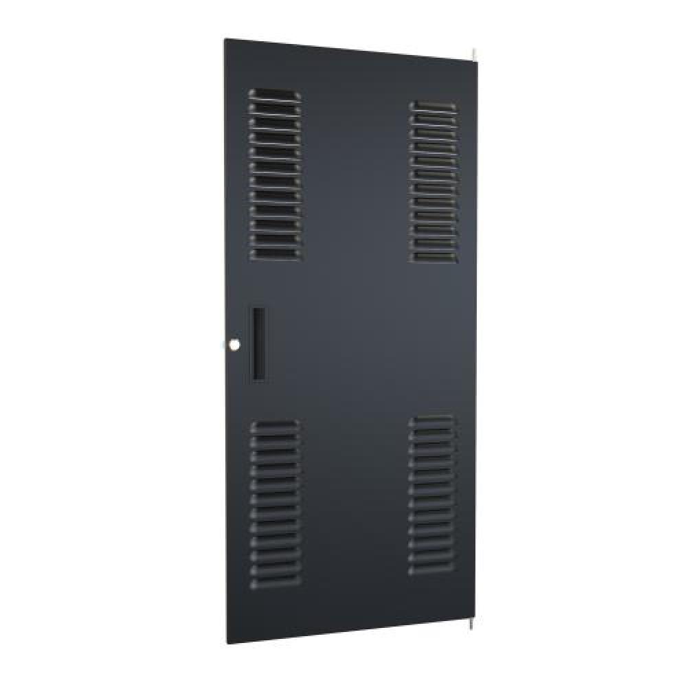 LOUVERED FLUSH DOOR